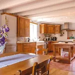 Chez Odile & Colin بيت للعطل Sulignat