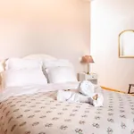 Chez Odile & Colin بيت للعطل Sulignat